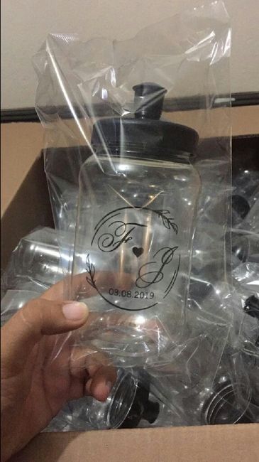 y llegaron las sandalias y termos!!! - 1