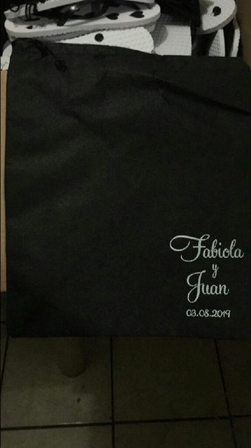 y llegaron las sandalias y termos!!! - 2