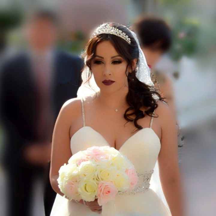  Ayuda mis hermositas Brides - 1