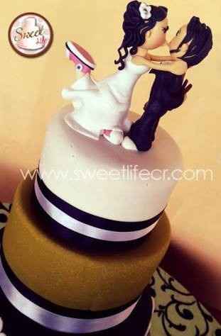  Muñecos o flores en el pastel de bodas, ustedes que opinan brides? 🎂👰🤵 - 6