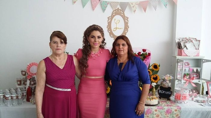 Con mi mamá y mi suegra