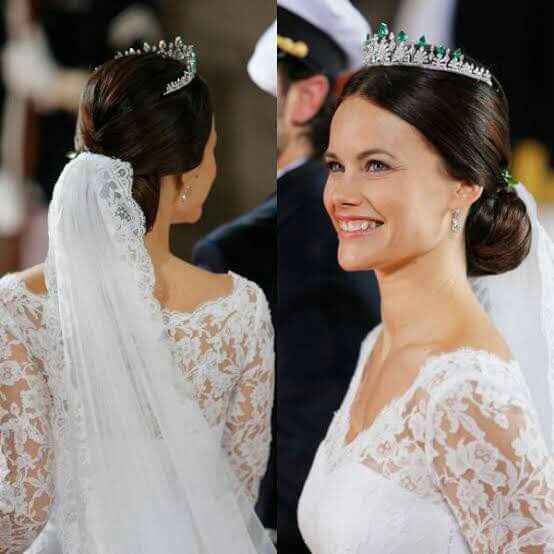 Velo, peinado, vestido - 1