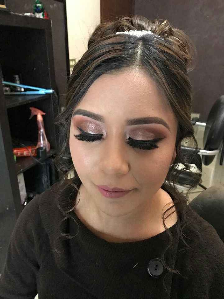 Prueba de peinado y maquillaje. - 3