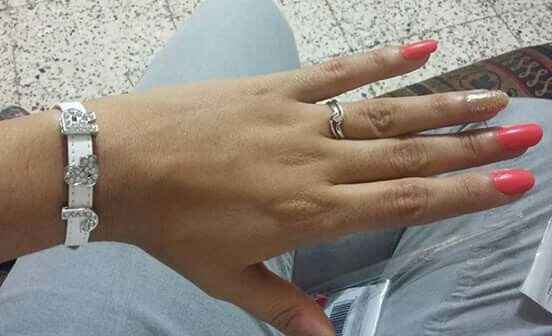 Este es mi hermoso anillo... les presento mi gran tesoro - 1