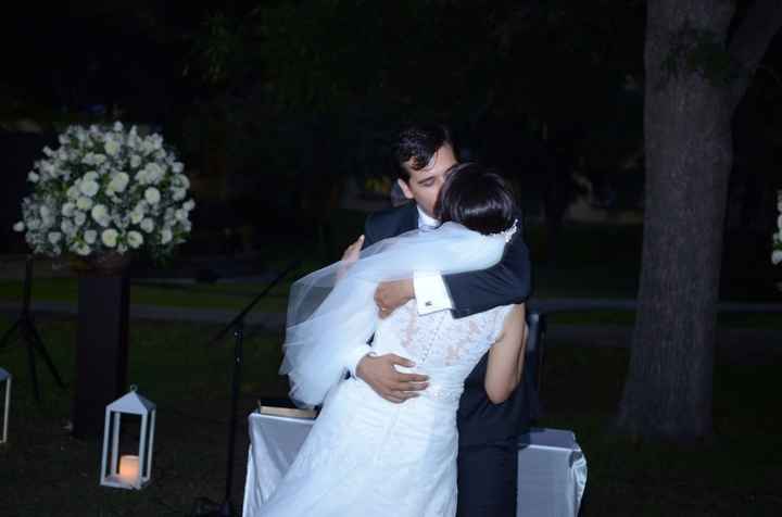 Elijo este beso porque la historia de boda es hermosa y porque todo beso de amor verdadero es digno 