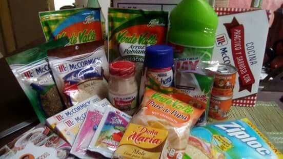 Mesa de regalos e invitaciones .. - 1