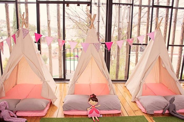 tipis