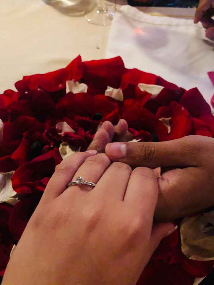 ¡Comparte una foto de tu anillo de compromiso! 😍💍 - 1