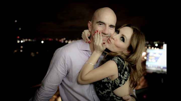 Mostrando anillo (imagen de internet)