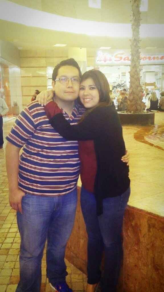 Sube una foto con tu pareja - 1