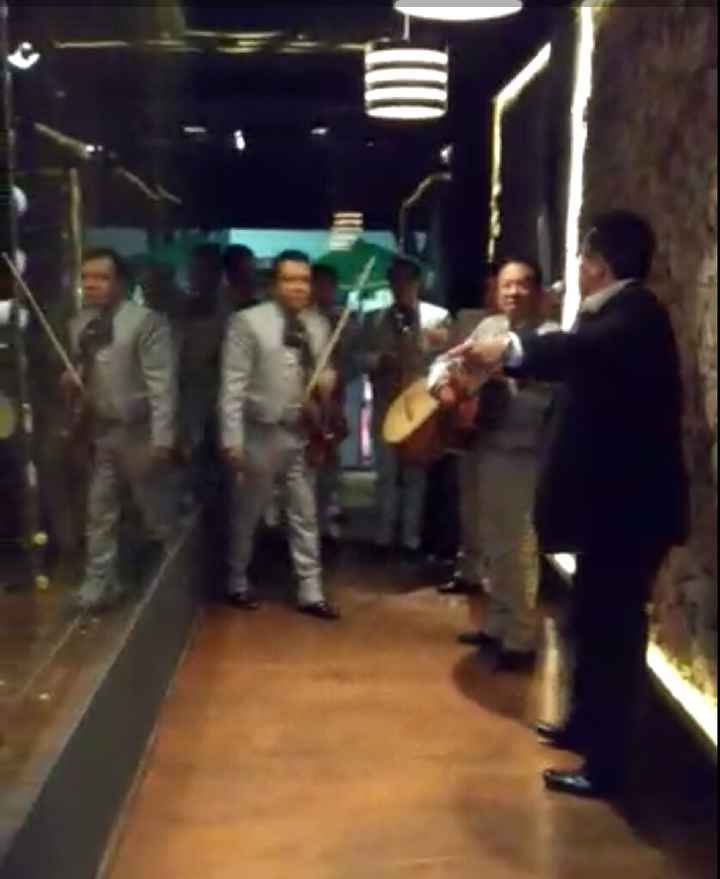 Aún sigo anonadada💍 😍 - 1