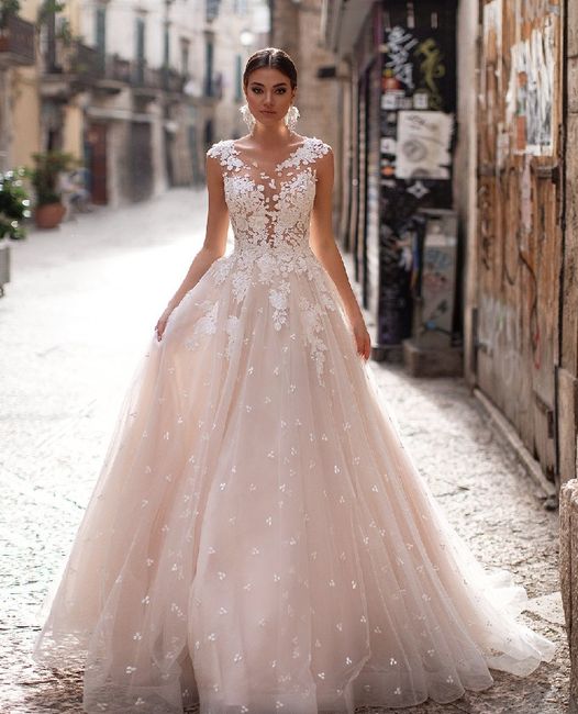 Ideas vestidos de novia (escote) 👰 2