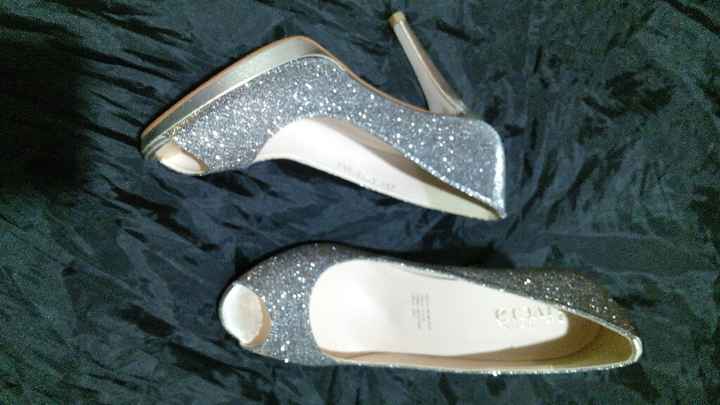 Avances syj: mis zapatillas, mi ramo y accesorios - 1