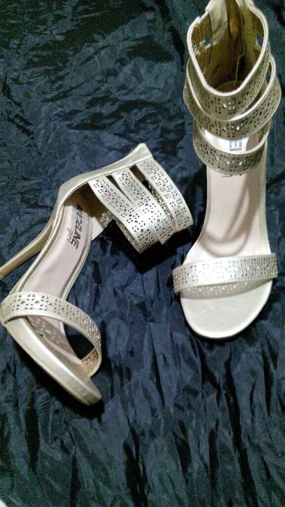 Avances syj: mis zapatillas, mi ramo y accesorios - 3