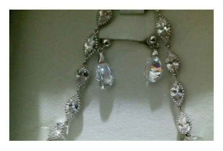 Collar y aretes para la novia - 1