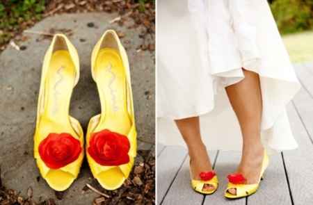 Zapatos de novia en amarillo
