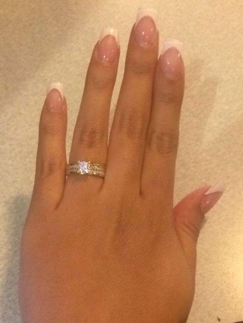  Anillo de compromiso... - 1