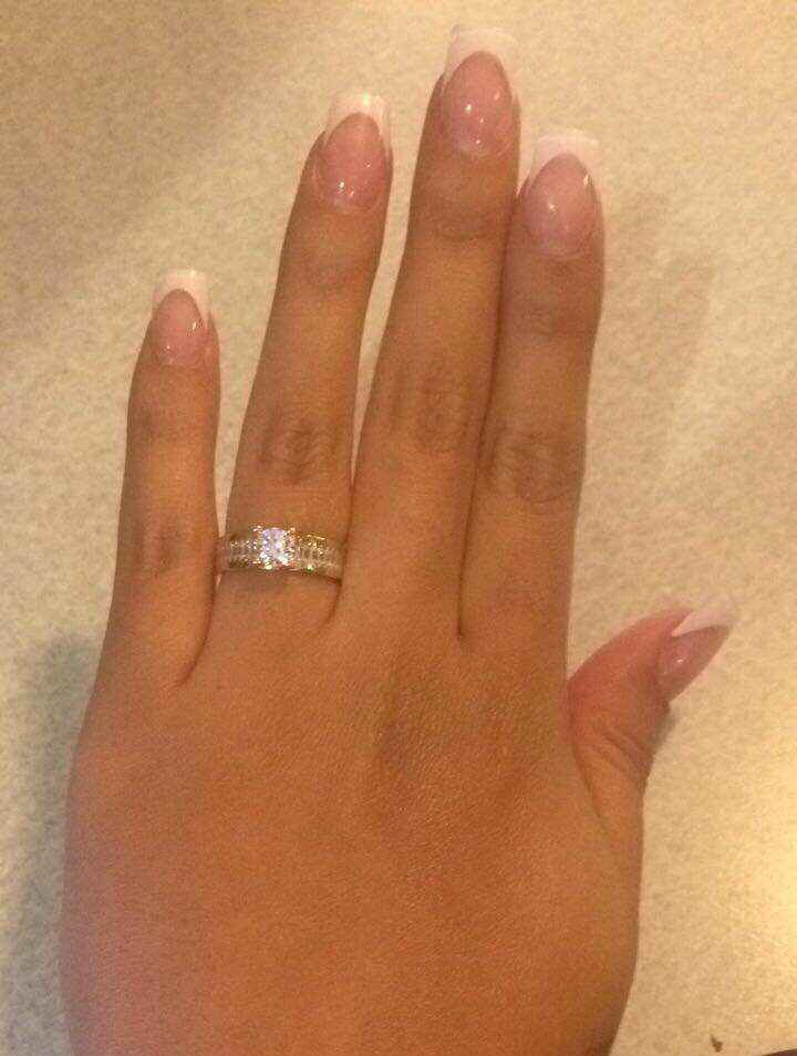  Anillo de compromiso... - 1