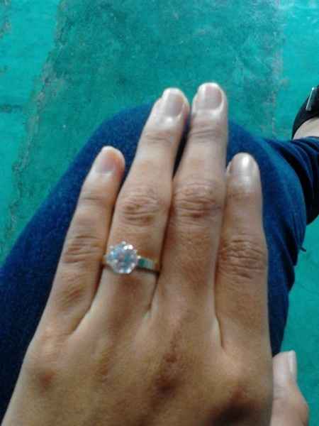 mi anillo de Compromiso :)