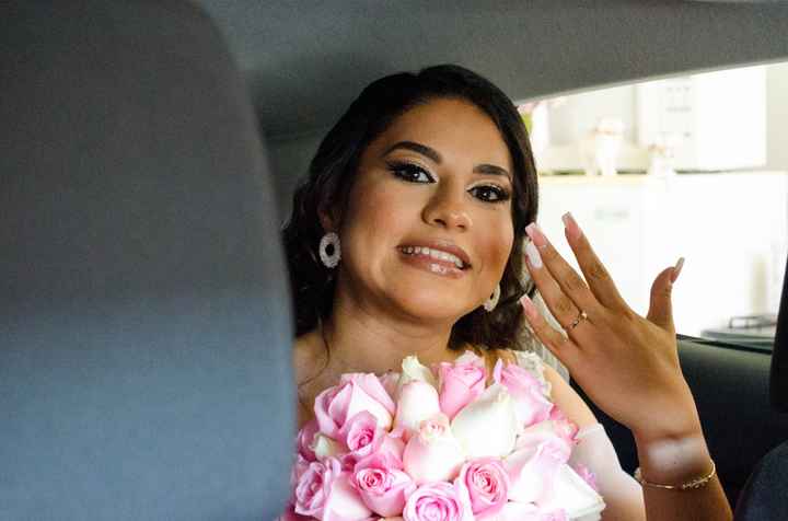 Miércoles con m de... Mostrar tu ramo de novia - 1