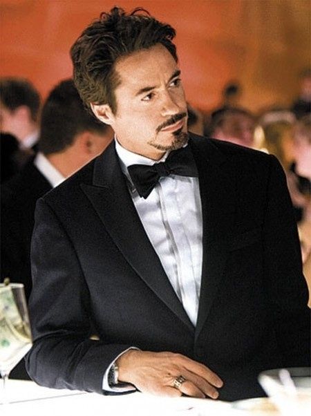 ROBERT DOWNEY JR.