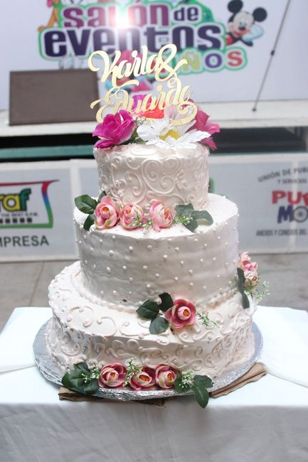 Pastel chueco jajaja