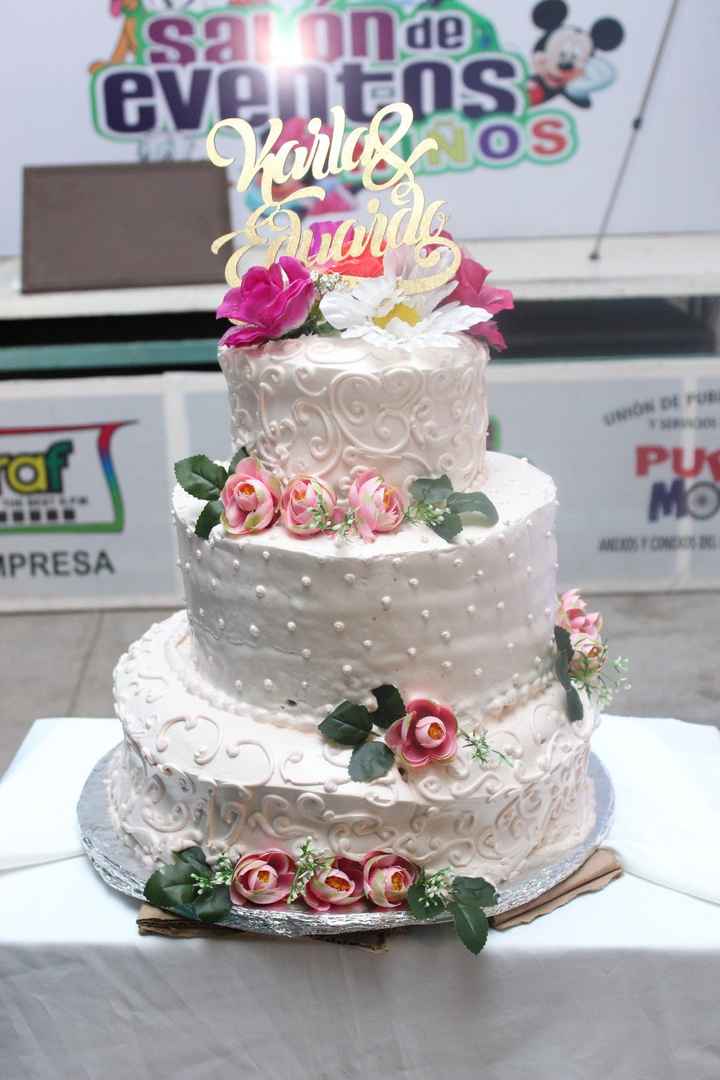 Pastel chueco jajaja