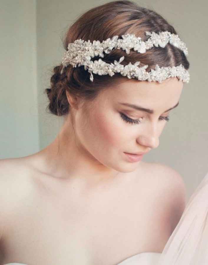 Tiara 8