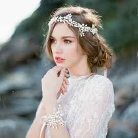 Tiara 9