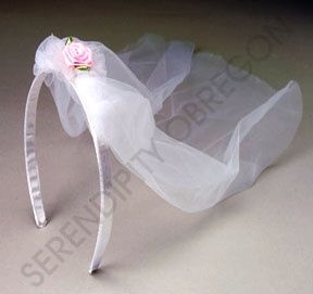 Diadema con velo 