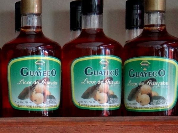 licor de guayaba
