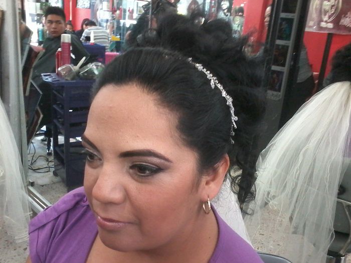 de frente  el maquillaje