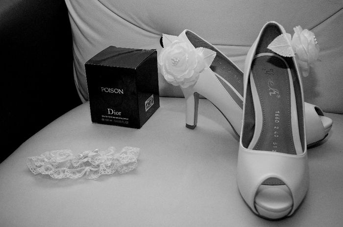 ZAPATILLAS, LIGA Y EL REGALO DE MI AMOR