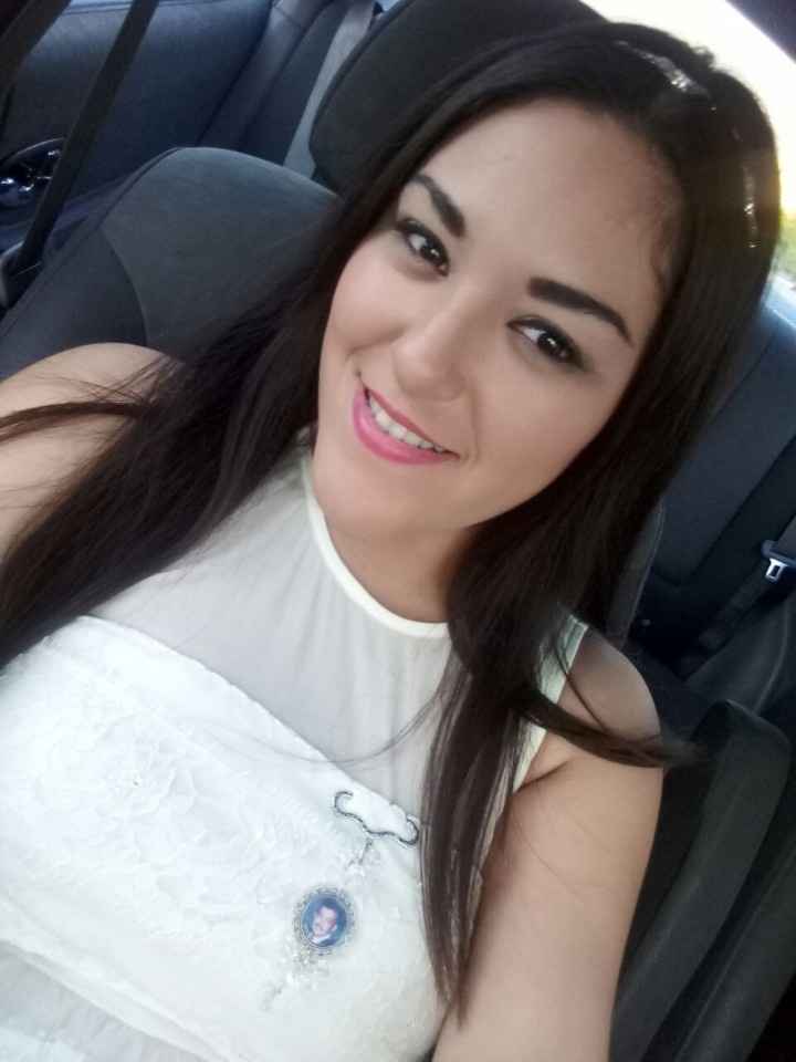 yo, con ojos hinchados de llorar