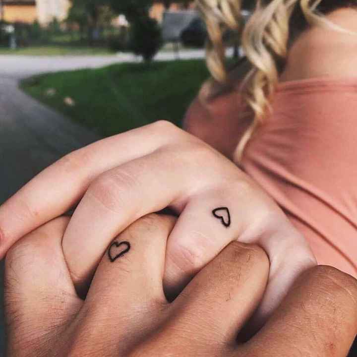 Tatuaje con el Fm???!🙄😱 - 2