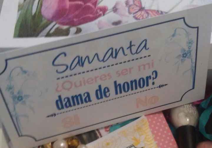 *Tarjetas personalizadas para cada una.