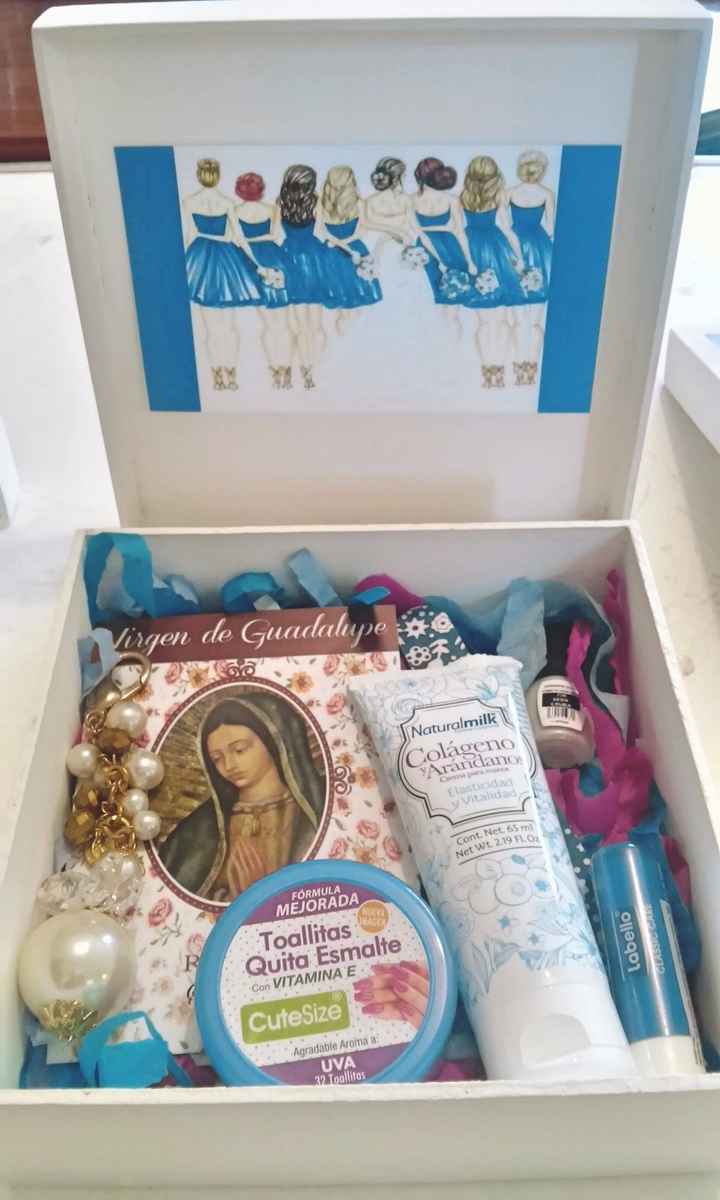 *Cajitas con tarjeta