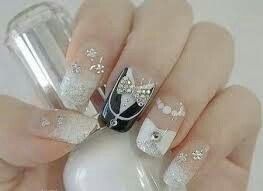 Uñas de pies y manos - 2