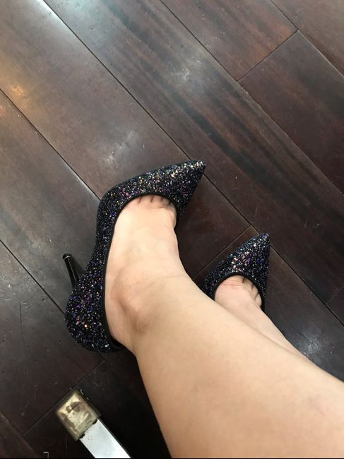 Mis zapatillas moradas y tenis ? - 2