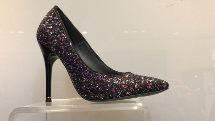 Zapatos cuales? - 1