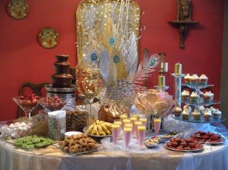 MESA DE PASTELITOS