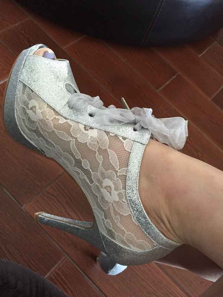 ¿dónde compraron sus zapatillas? - 1