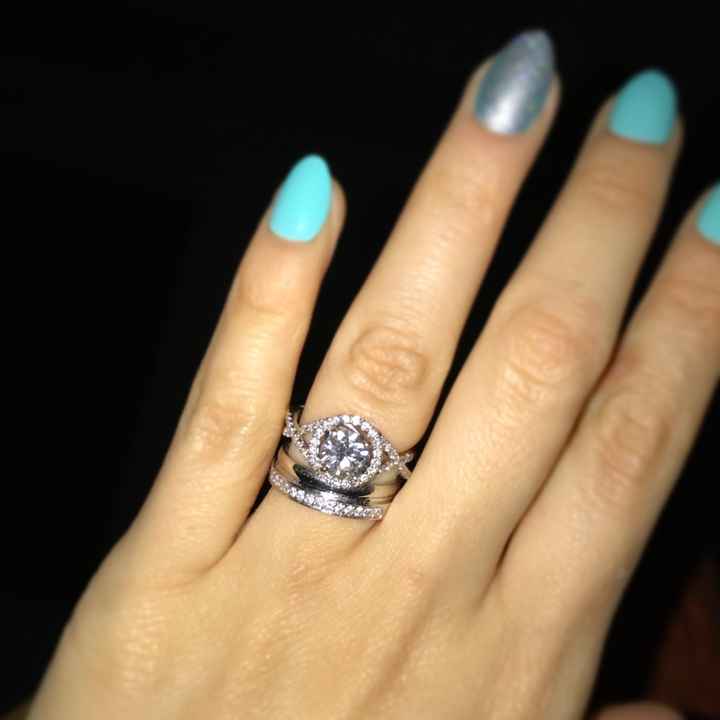 Presuman su anillo+argolla - 1