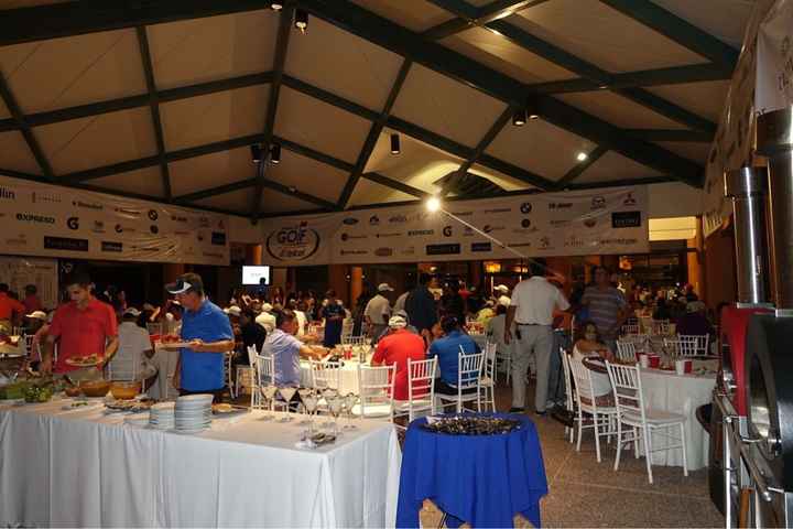 Ya no me esta gustando el salon - 1