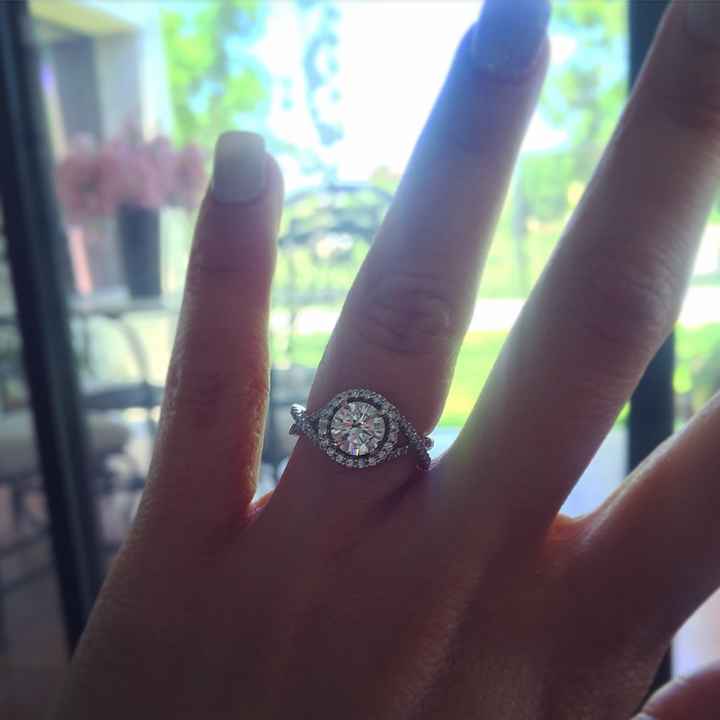 Viernes de ... ¡presumir el anillo! - 1