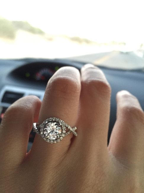 Como es tu anillo de compromiso perfecto y como es el que te dio tu prometido? - 1