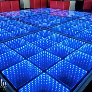 Ayudaaa!! Con pista de baile - 1