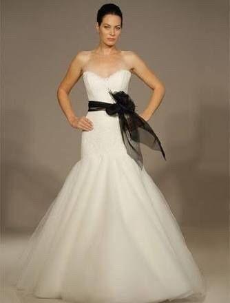 Vestido con accesorios negros - 2