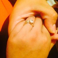 mi anillo de compromiso :)