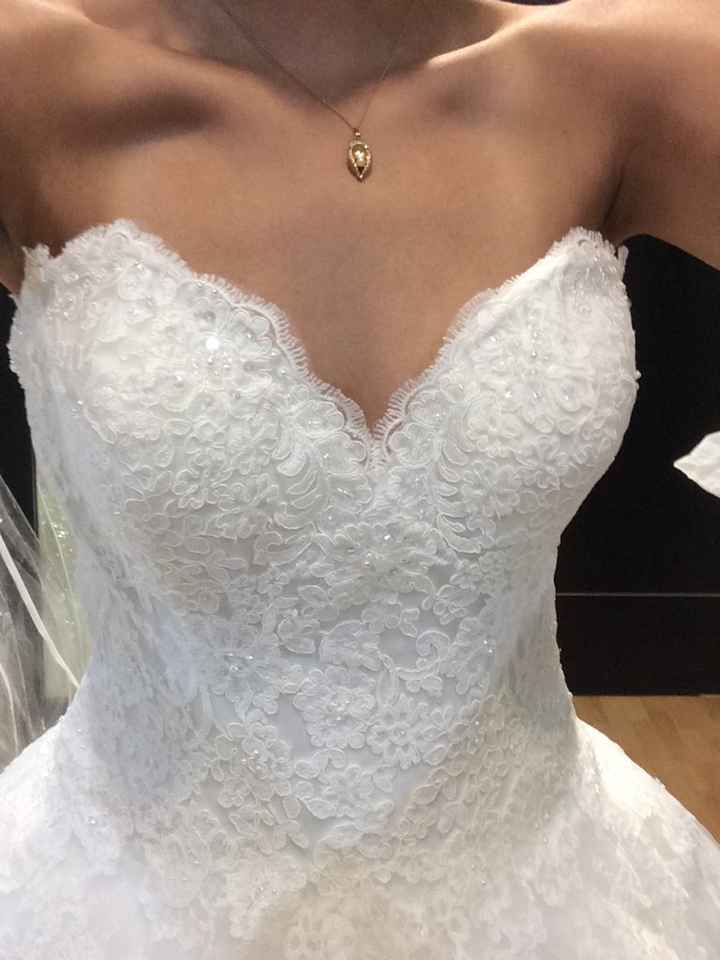 Vestidos de novia con escote corazón - 1